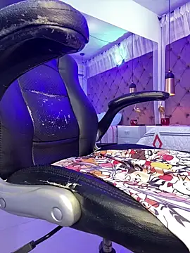 Auri__'s Live XXX Chat