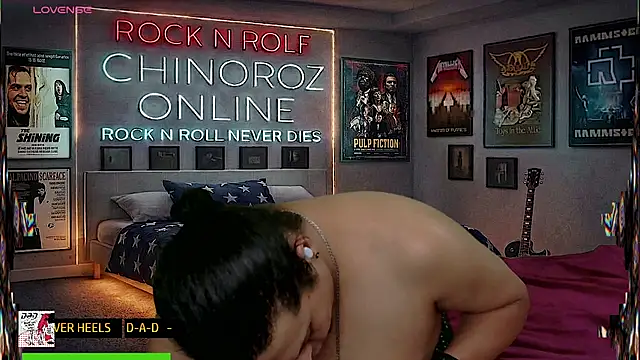 Webkamerová show chino_roz
