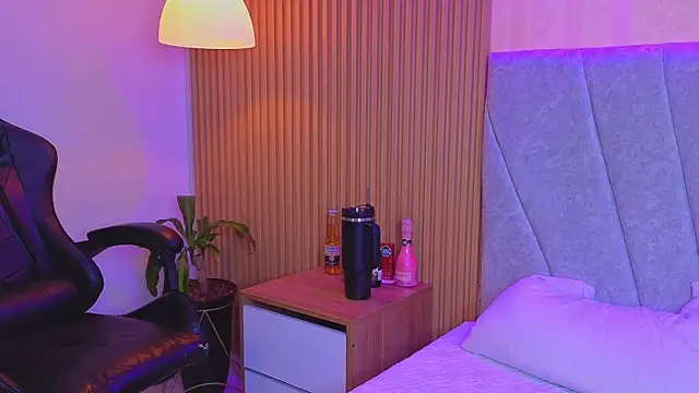 Czat XXX na żywo – Dakota_diaz_