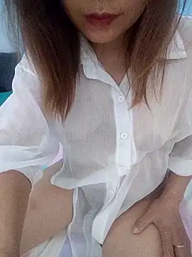 Sweet-cum425's Live XXX Chat
