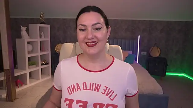 VelvetLuck's Live XXX Chat