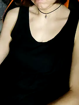Aashikalaa Live XXX-Chat
