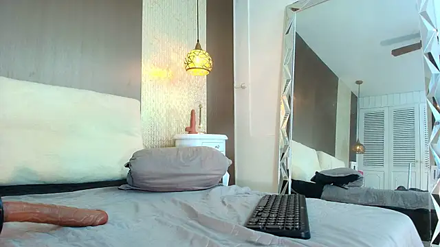Tiifany_Baker Chat XXX in diretta
