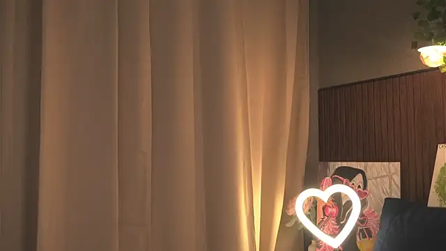 pinkmangokiss – Naživo XXX chat