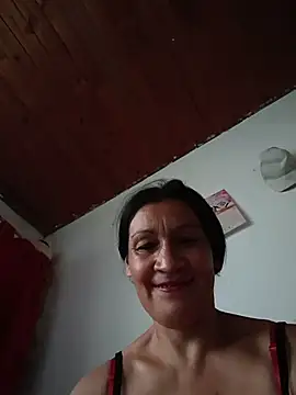 Pertunjukan Kamera Web Layla_Zaid