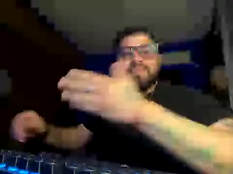 Show de SirFausto_foxy na webcam