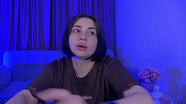 XXX chat uživo modela AdrianaToress