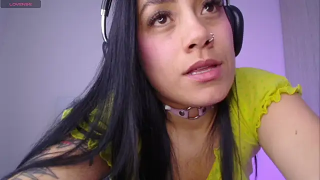 Chatroom XXX en direct de Millie_bobby