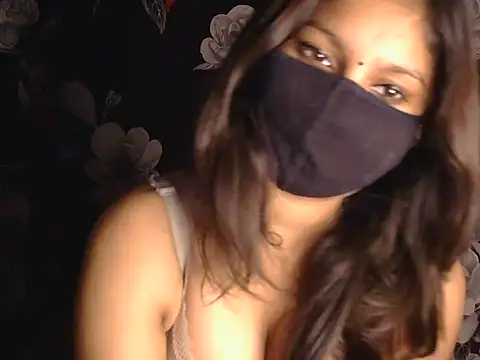 Pokazy przed kamerką – sassy_slut_69