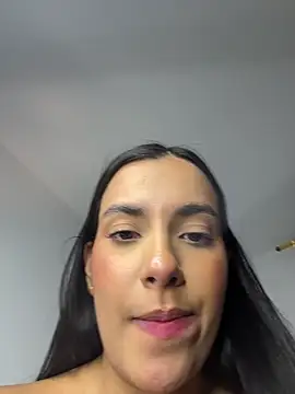EmilySearss 라이브 XXX 채팅
