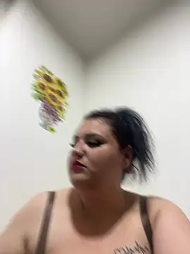 Xannyzzzz 在線直播表演