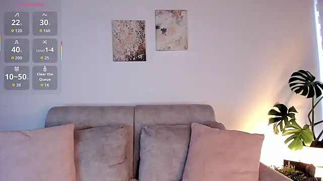 AlleCollins' Live XXX Chat