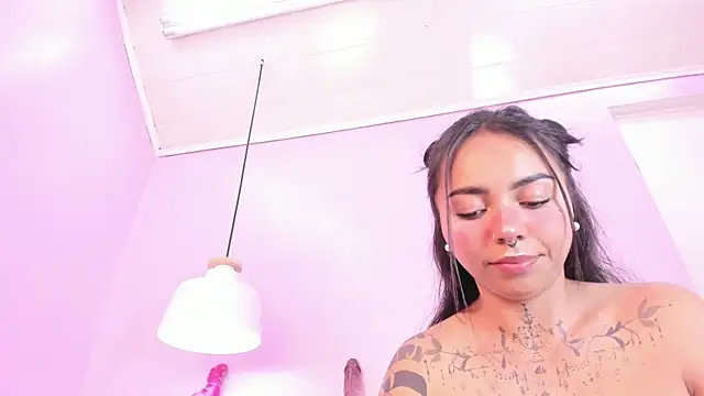 miss_soffi_ Chat XXX live
