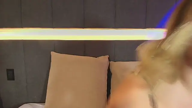 Chat +18 de Sofia_pamela_ ao vivo