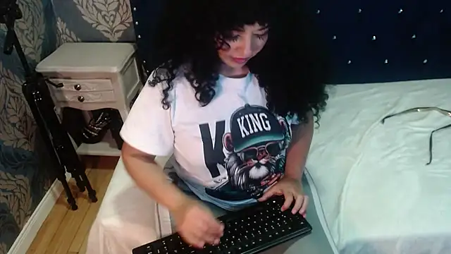 Sofiacowperx লাইভ XXX চ্যাট