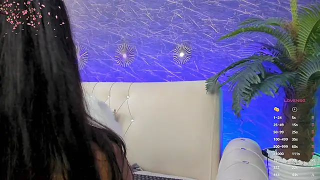 Belle_Emmanuelle live XXX chat