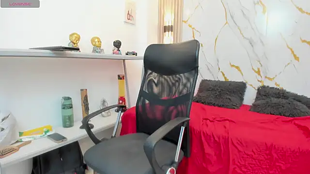 Czat XXX na żywo – Zayn_Fox32