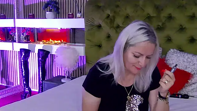 LadyTouch: απευθείας συνομιλία ΧΧΧ