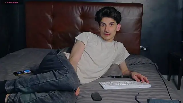DanielCrush1 Webcam show