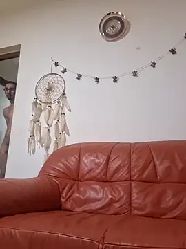 HoundingIniquityn Webbikameraesitys