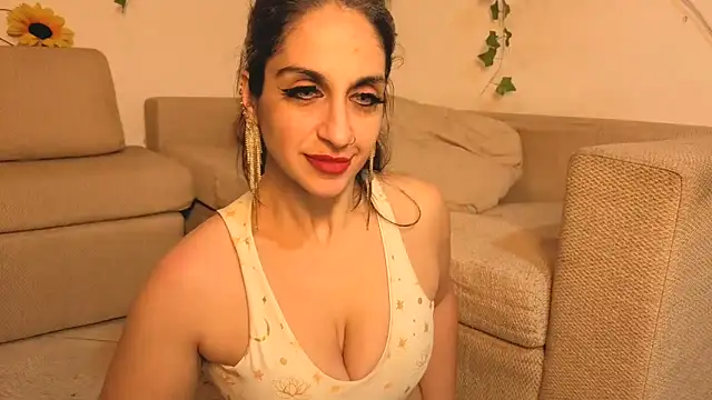Bellydancerhot Chat XXX live