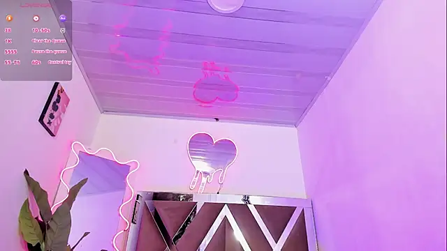 EVANGELIINE_TAY live XXX chat
