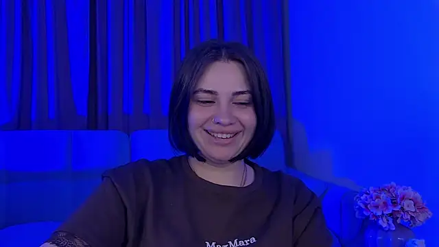 Chat XXX en directo de AdrianaToress