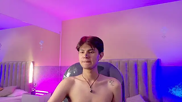 Derek_Sinn – Live XXX-chat