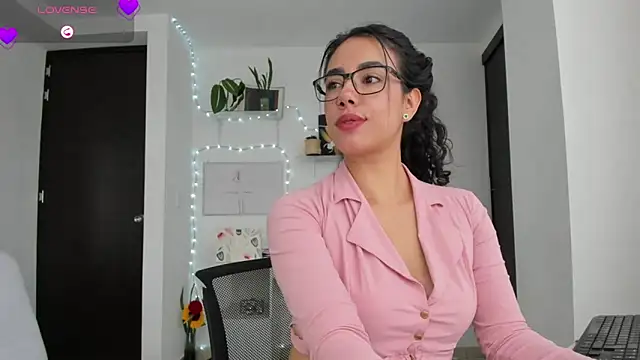 ห้องแชทสดของ miss_secretary