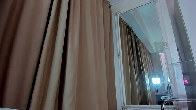 دردشة Bonnie_Liss الجنسية المباشرة