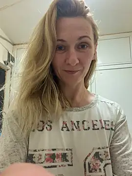 Secret_Ladyx Live XXX-Chat