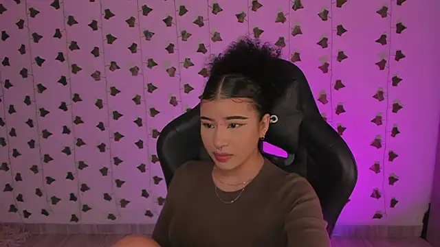 XXX chat uživo modela Liaaa_1