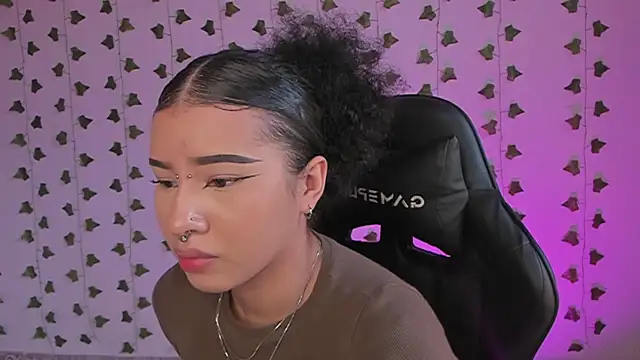 Chat XXX ao vivo de Liaaa_1