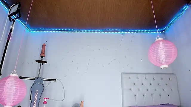 shannon_kinne_'s Live XXX Chat