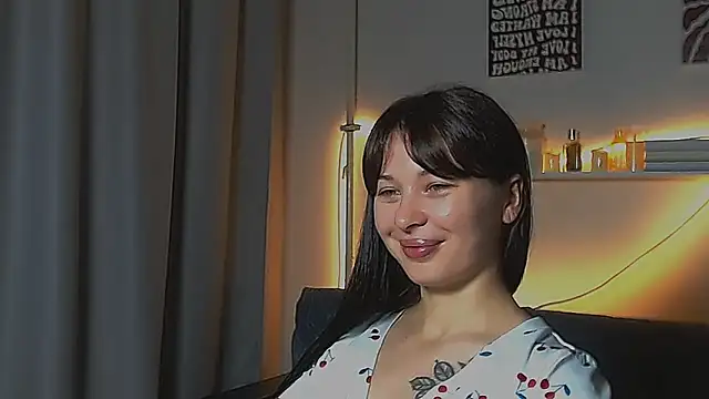 Chat +18 de AlexaSven ao vivo