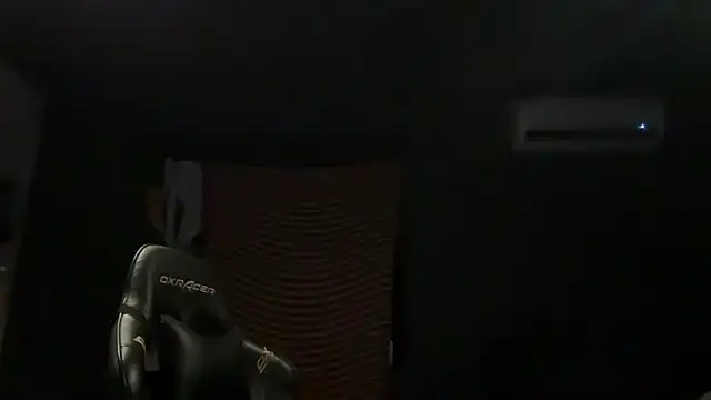 falacomigobbzin's Live XXX Chat