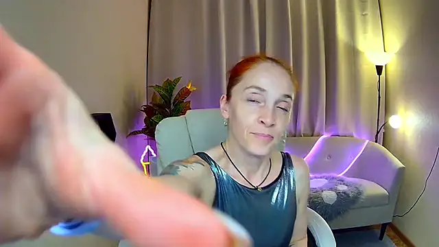 BreeTerner webcam show