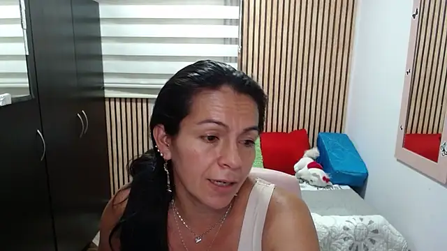 Czat XXX na żywo – camilavargas_