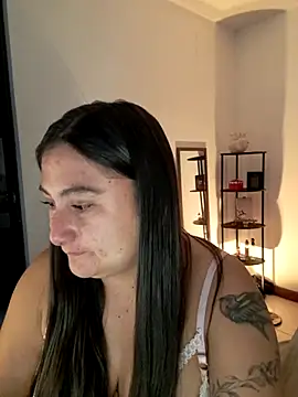 EmaTramel1 Live XXX-Chat
