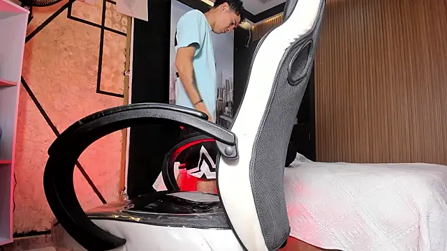 دردشة Diamondss_1 الجنسية المباشرة