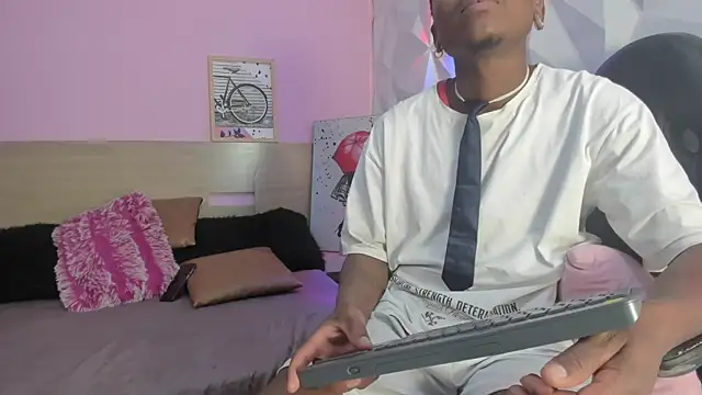 Ebony_N_Blonde Pertunjukan Webcam