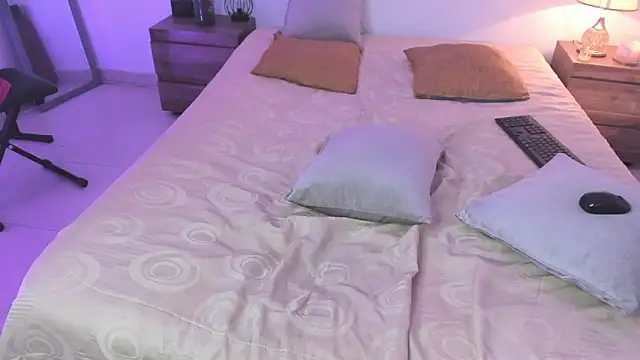 Alazbel8 élő XXX-chatje