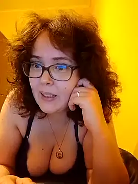 KatarinaStripper Adlı Modelin Canlı XXX Sohbeti
