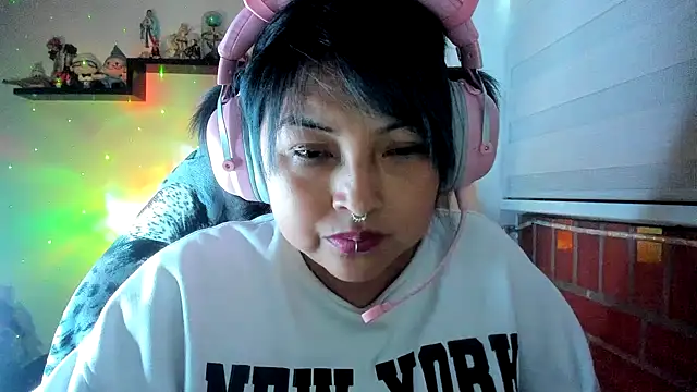 Shaddycute_'s Live XXX Chat