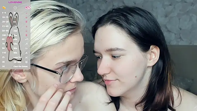 KarinStfleur's Live XXX Chat
