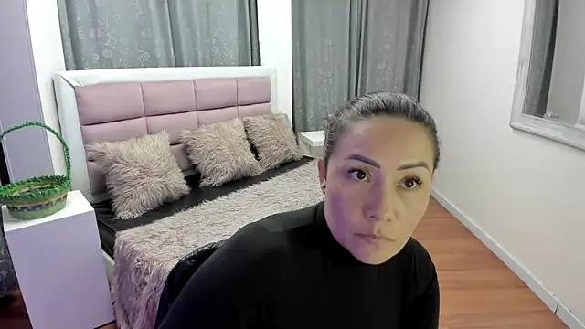 gaby_trent 现场XXX聊天