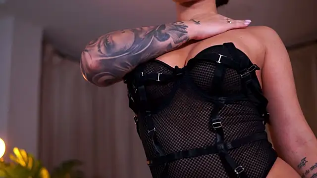 NatyDesiree Show Webcam