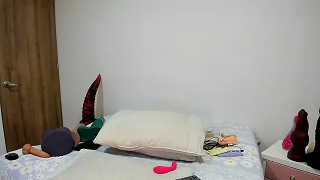 charlloteevans_XのライブXXXチャット