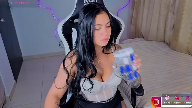 Czat XXX na żywo – Victoryyy_