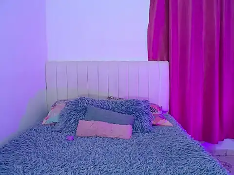 Hoot_Alice: απευθείας συνομιλία ΧΧΧ